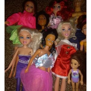Lot of 12 Barbie and Related Mattel Fashion Dolls  with some Clothes